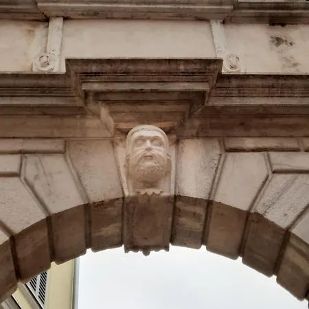 Mila Old Town Appartamento